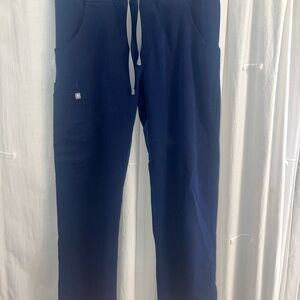 FIGS Women’s Navy Scrub Pants
